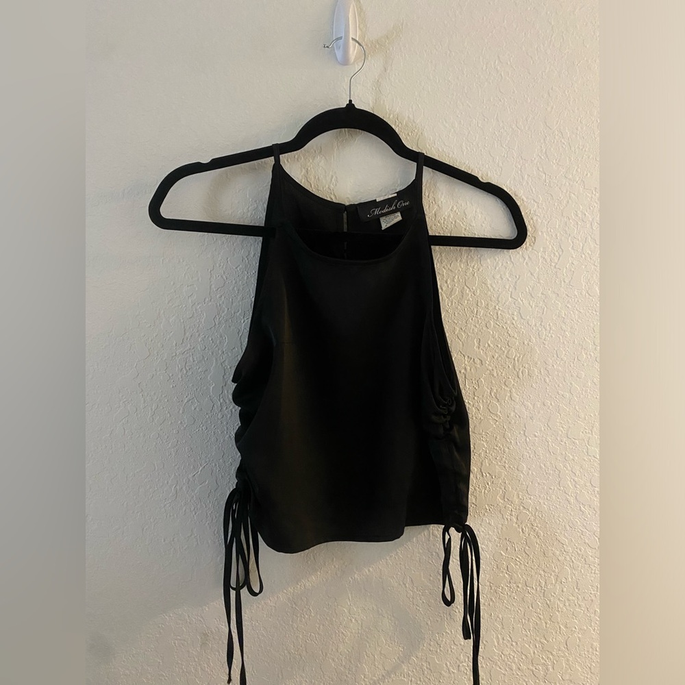 Black silk crop top shirt